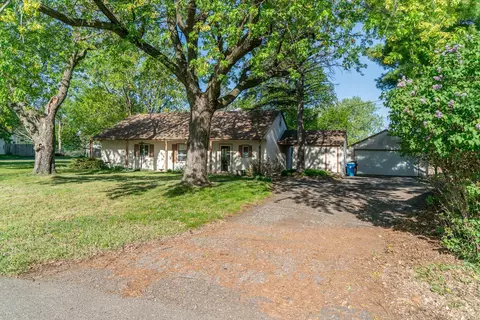 14840 Timberhill Rd, Minnetonka, MN 55345
