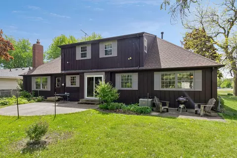Exterior - 807 5th St E, Northfield, MN 55057 photo 4 of 10