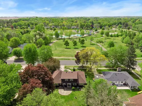 View/Area - 807 5th St E, Northfield, MN 55057 photo 1 of 6