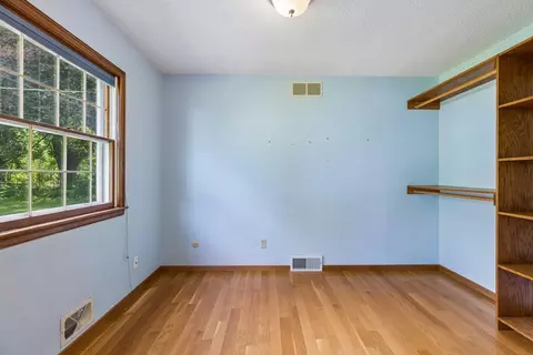 Bedroom - 807 5th St E, Northfield, MN 55057 photo 3 of 8