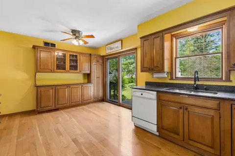 Kitchen - 807 5th St E, Northfield, MN 55057 photo 4 of 4