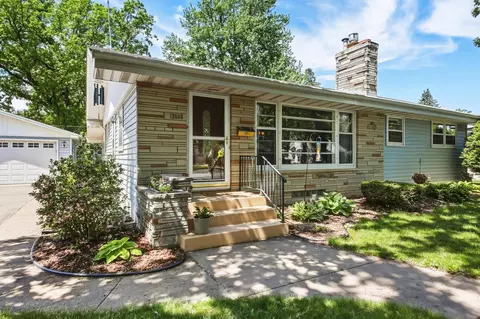 12666 Monterey Ave S, Savage, MN 55378