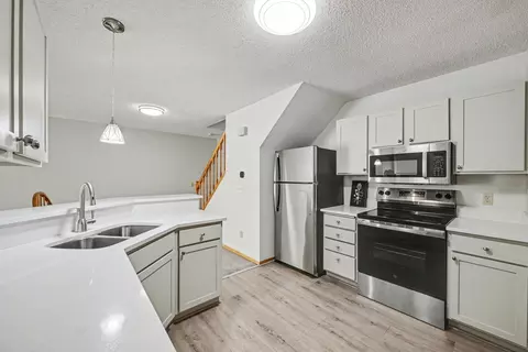 12862 Echo Ln, Apple Valley, MN 55124