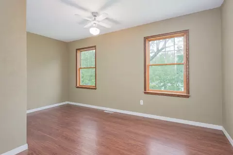 Bedroom - 5510 Bryant St, Maple Plain, MN 55359 photo 5 of 6