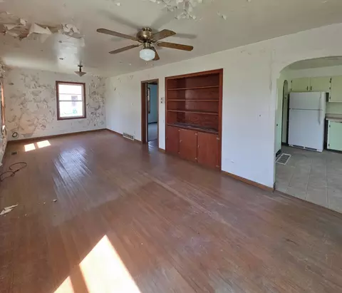 Living - 350 River Ave, Middle River, MN 56737 photo 2 of 3