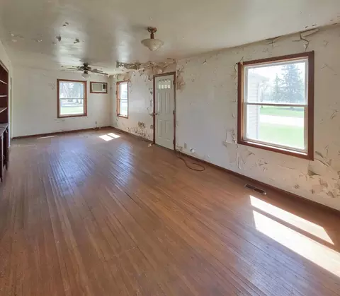 Living - 350 River Ave, Middle River, MN 56737 photo 3 of 3