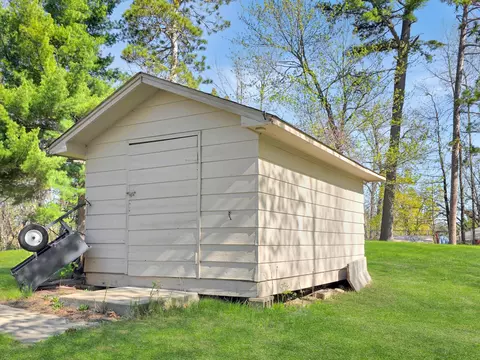 Exterior - 310 Wagonner Ave E, Hackensack, MN 56452 photo 5 of 7