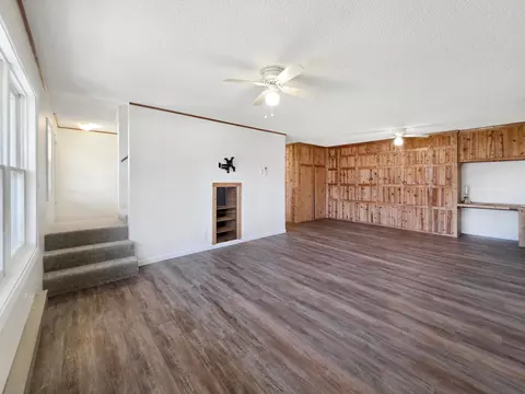 Living - 310 Wagonner Ave E, Hackensack, MN 56452 photo 3 of 7