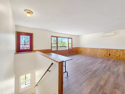 Living - 310 Wagonner Ave E, Hackensack, MN 56452 photo 4 of 7