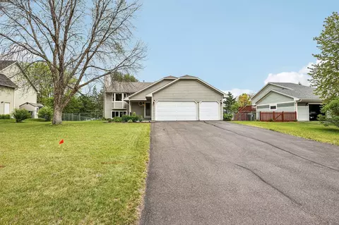 14839 Yakima St NW, Anoka, MN 55303