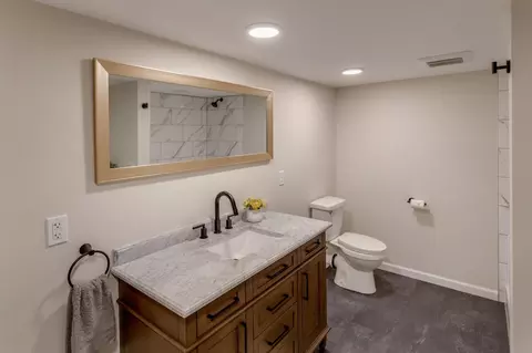 Bath - 17323 Smith Rd, Brainerd, MN 56401 photo 4 of 5