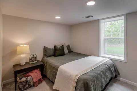 Bedroom - 17323 Smith Rd, Brainerd, MN 56401 photo 2 of 4