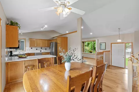 1855 Quebec St, Centerville, MN 55038 photo 7