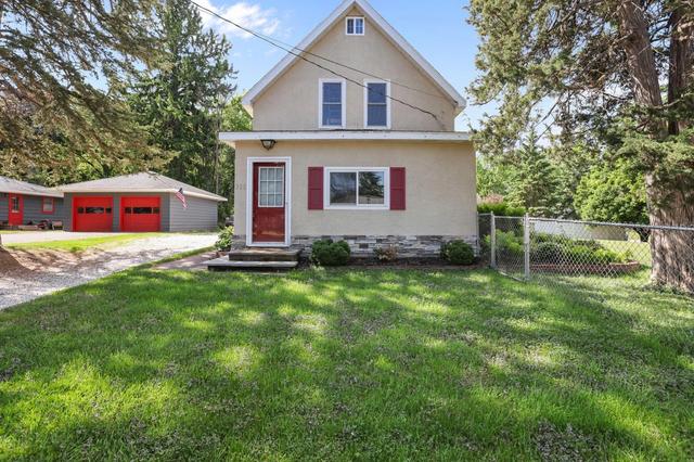 308 8th Ave SE, Forest Lake, MN 55025