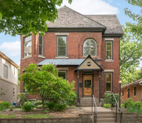 2116 Lincoln Ave, Saint Paul, MN 55105