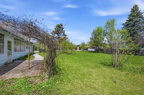 Exterior - 201 E Oak Ave, Frazee, MN 56544 photo 6 of 8