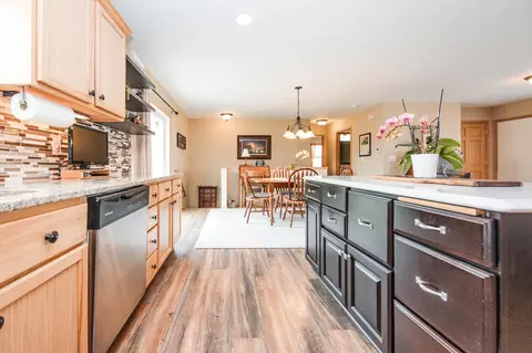 Kitchen - 953 Red Willow Dr, Frazee, MN 56544 photo 5 of 7