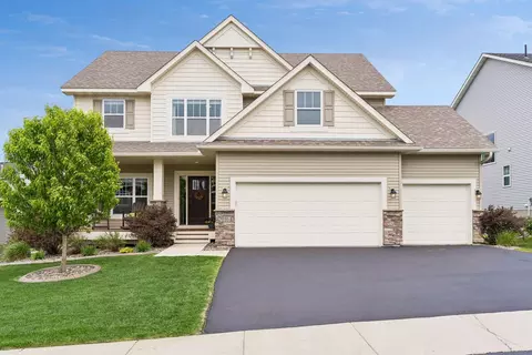 20164 Harvest Dr, Lakeville, MN 55044