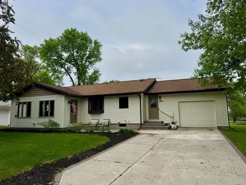 508 Fremont Ave NW, Renville, MN 56284