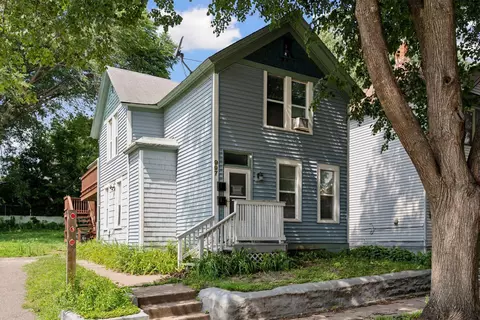 997 Marion St, Saint Paul, MN 55117
