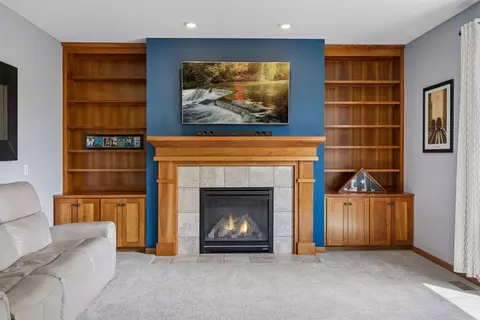 Living - 3742 Crosscliffe Path, Rosemount, MN 55068 photo 5 of 7