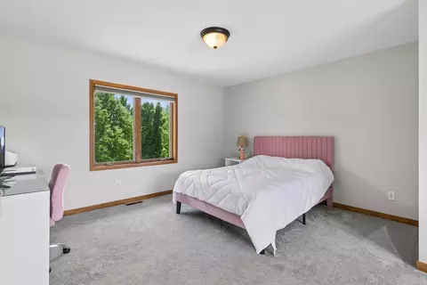 Bedroom - 3742 Crosscliffe Path, Rosemount, MN 55068 photo 9 of 11
