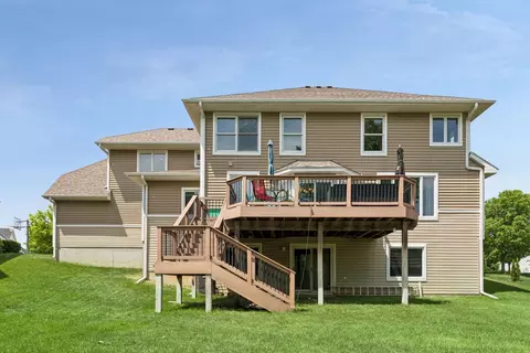 Exterior - 3742 Crosscliffe Path, Rosemount, MN 55068 photo 6 of 10