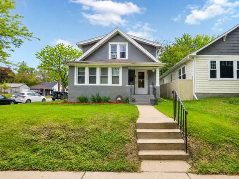 2701 Russell Ave N, Minneapolis, MN 55411