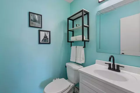 Bath - 4681 Horten Pt, Eagan, MN 55122 photo 1 of 3