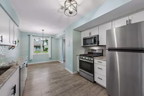 Kitchen - 4681 Horten Pt, Eagan, MN 55122 photo 2 of 2