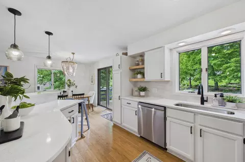 Kitchen - 6186 Ridgewood Rd, Mound, MN 55364 photo 1 of 2