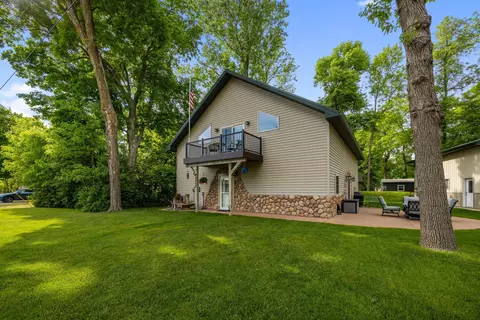 5452 Wildwood Ave, Isle, MN 56342