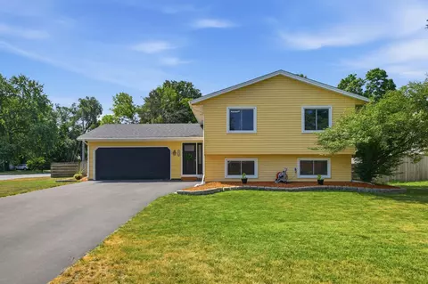 10315 96th Ave N, Maple Grove, MN 55369