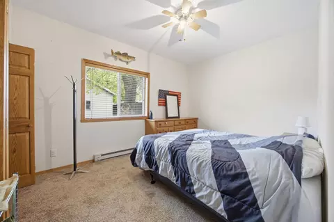 Bedroom - 1810 5th Ave S, Fargo, ND 58103 photo 4 of 4
