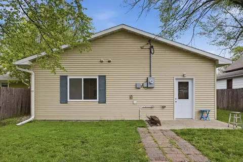 Exterior - 1810 5th Ave S, Fargo, ND 58103 photo 7 of 9