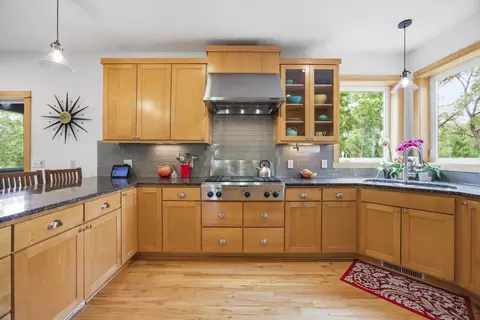 Kitchen - 692 Shelerud Dr, Eagan, MN 55123 photo 4 of 8