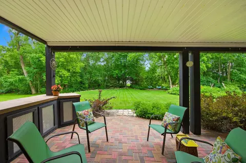 Exterior - 692 Shelerud Dr, Eagan, MN 55123 photo 14 of 24