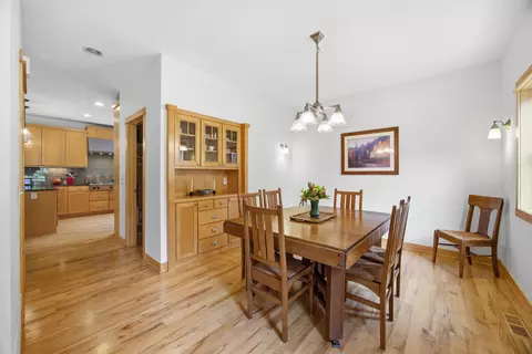 Dining - 692 Shelerud Dr, Eagan, MN 55123 photo 2 of 2