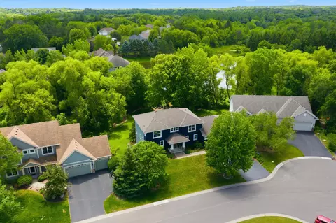 View/Area - 692 Shelerud Dr, Eagan, MN 55123 photo 2 of 9