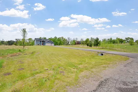 27966 123rd St NW, Zimmerman, MN 55398