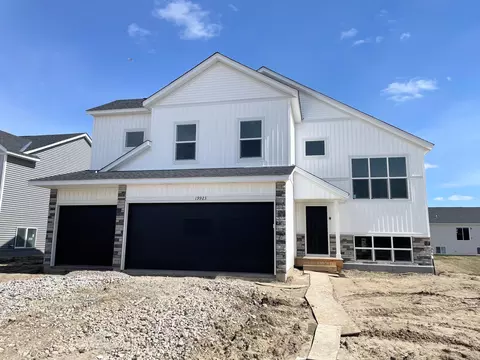 19847 Enfield Ave N, Forest Lake, MN 55025