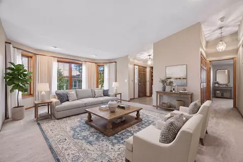 Living - 804 Ivy Ln, Eagan, MN 55123 photo 1 of 1
