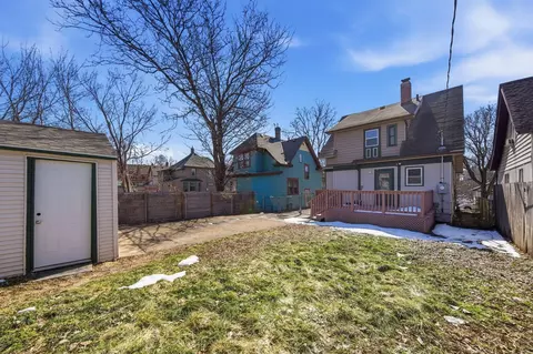 Exterior - 363 Geranium Ave E, Saint Paul, MN 55130 photo 6 of 8