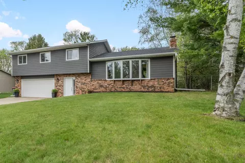 4208 Heritage Ln NE, Alexandria, MN 56308