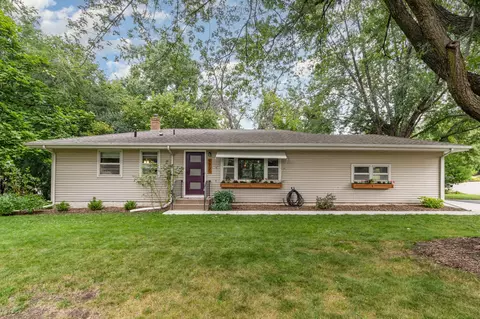 9900 Cedar Lake Rd, Minnetonka, MN 55305