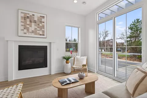 2509 Jansen Ave, White Bear Lake, MN 55110