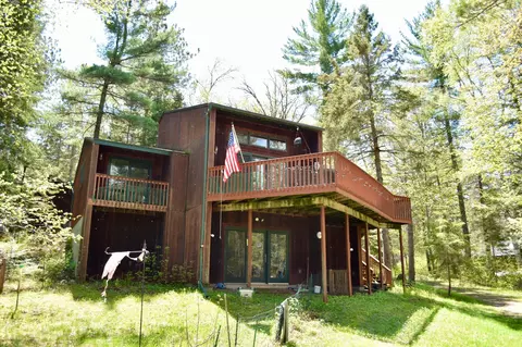 331 S Lake Lawrence Rd NE, Outing, MN 56662