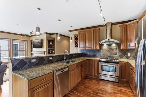 Kitchen - 4100 Spring St #201, Spring Park, MN 55384 photo 1 of 2