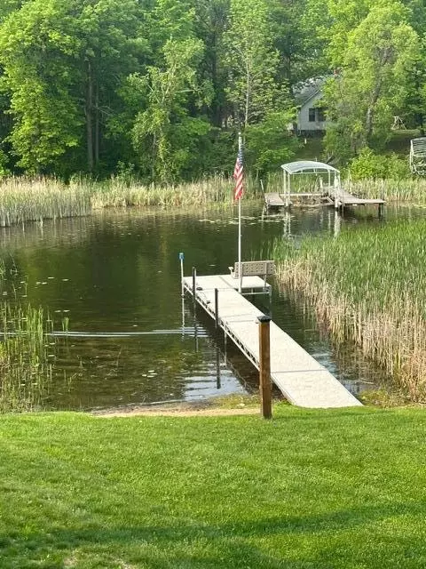 View/Area - 940 Maple Crest Dr NW, Hackensack, MN 56452 photo 2 of 3