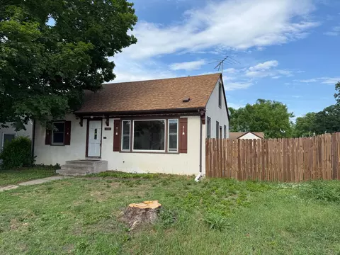 3600 Noble Ave N, Robbinsdale, MN 55422